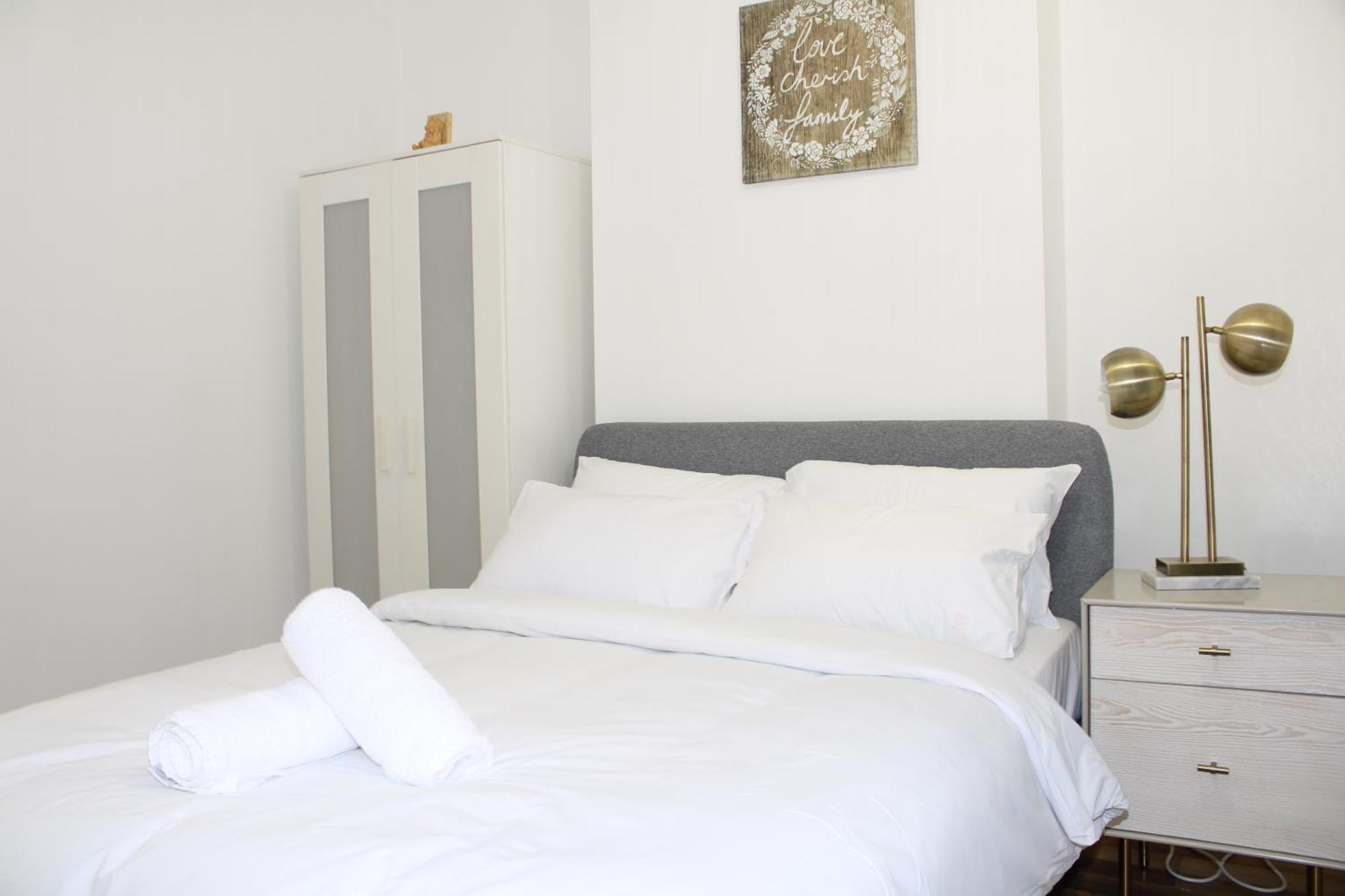 F2S Serviced Apartments 2Bedroom Terrace House With Free Wifi Netflix Suitable For Contractors Walking Distance To Train Station Derby Eksteriør bilde