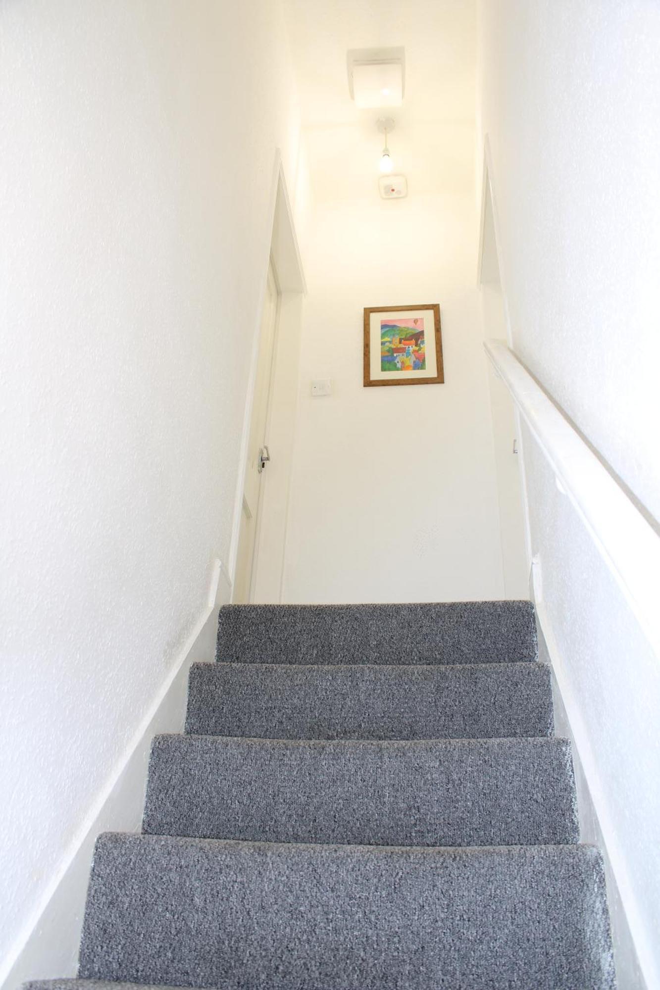 F2S Serviced Apartments 2Bedroom Terrace House With Free Wifi Netflix Suitable For Contractors Walking Distance To Train Station Derby Eksteriør bilde
